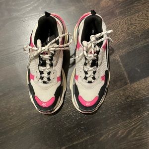 Balenciaga triple s pink blue white size 40 womens